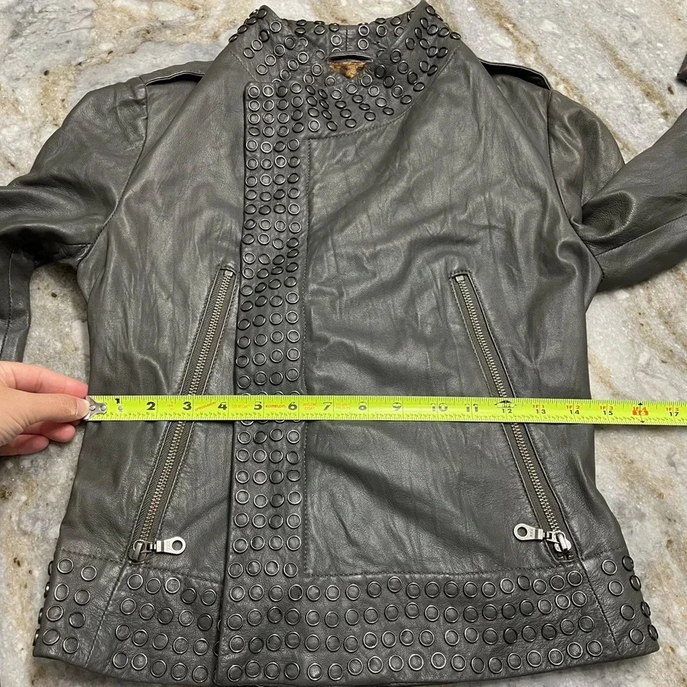 KENNA-T Women’s Biker Moto Jacket Gray Soft Leather Ring Accent Studded Size XS